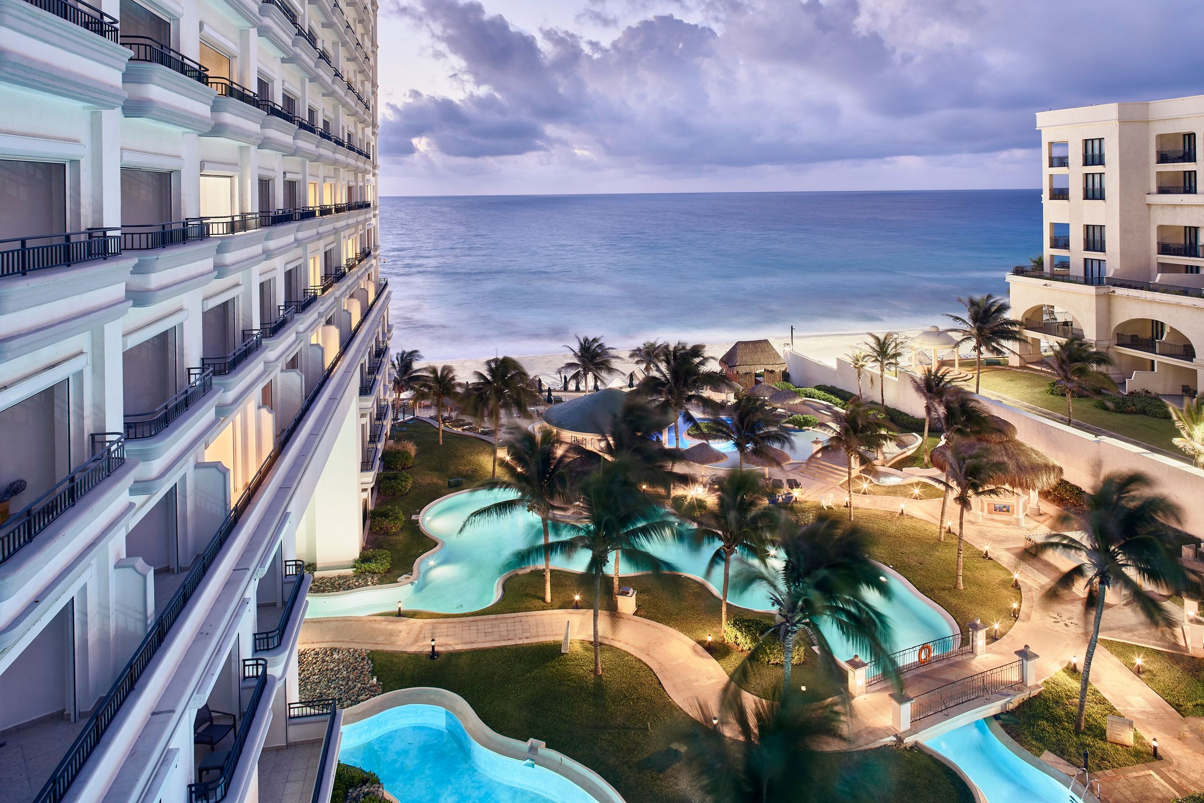 JW Marriott Cancun Resort and Spa Book with free breakfast, hotel